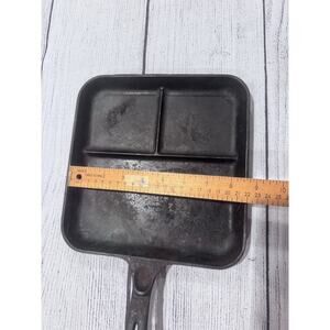 Vintage Wagner Ware Sidney O Cast Iron Bacon and Egg Breakfast Skillet 1101A